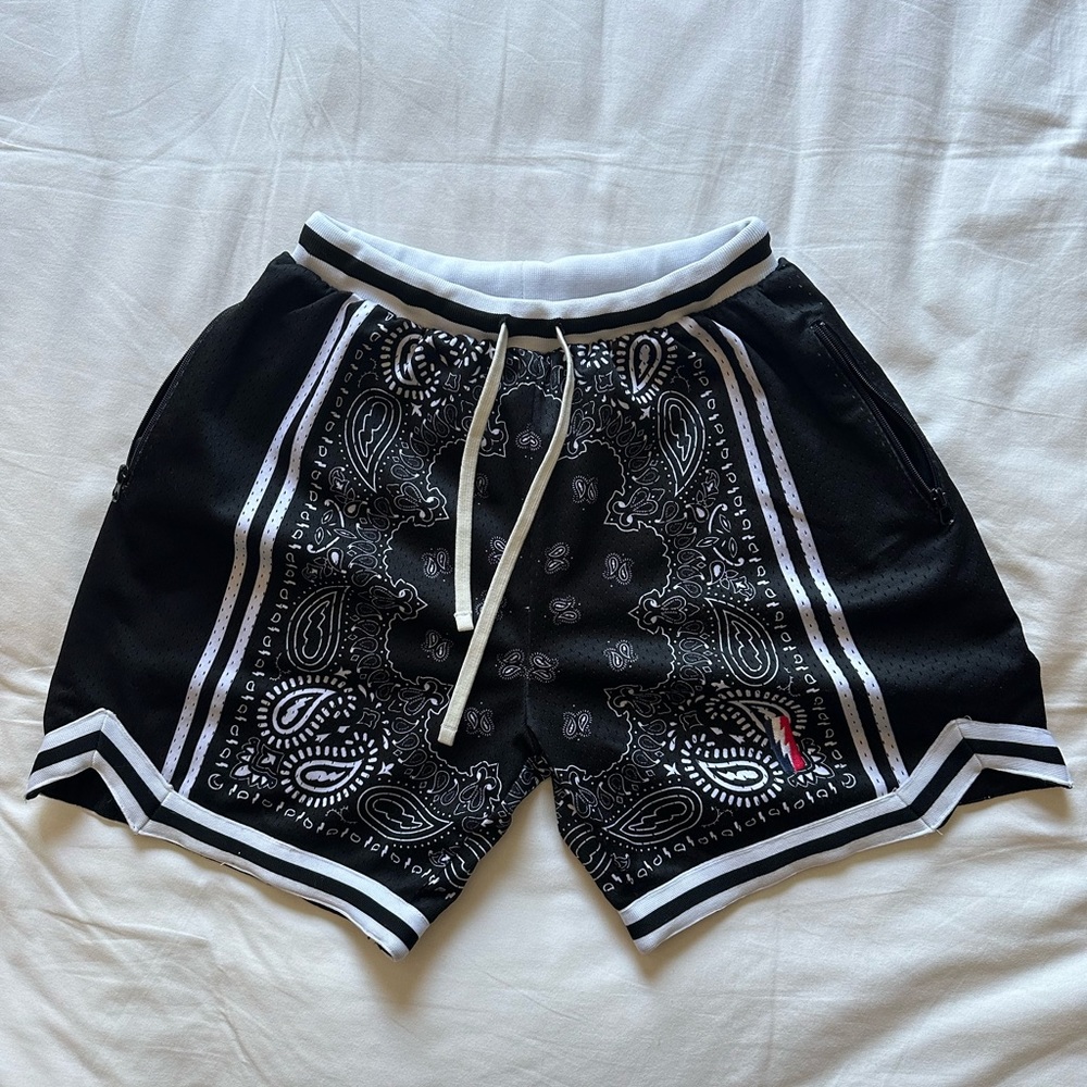 Collect & Select black bandana shorts